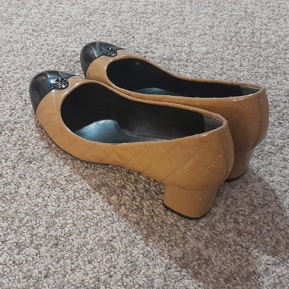 Tory Burch heels - Picture 1 of 5